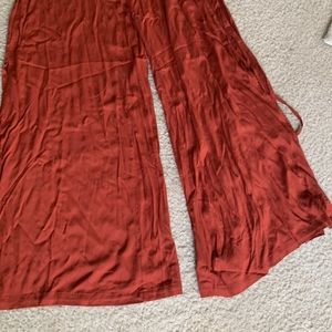 Wide leg sienna color pants